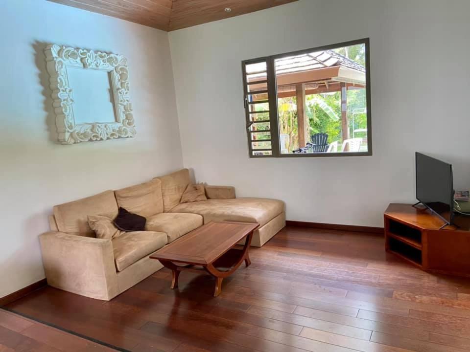 Moorea Temae Villa Walking Dist Beach And Golf Exteriör bild